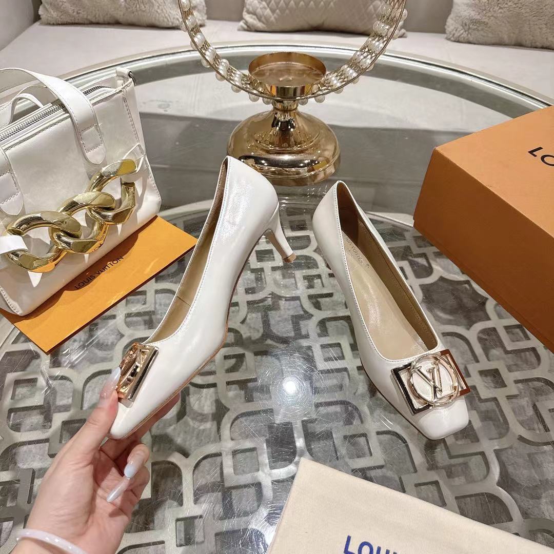 Women's high heels